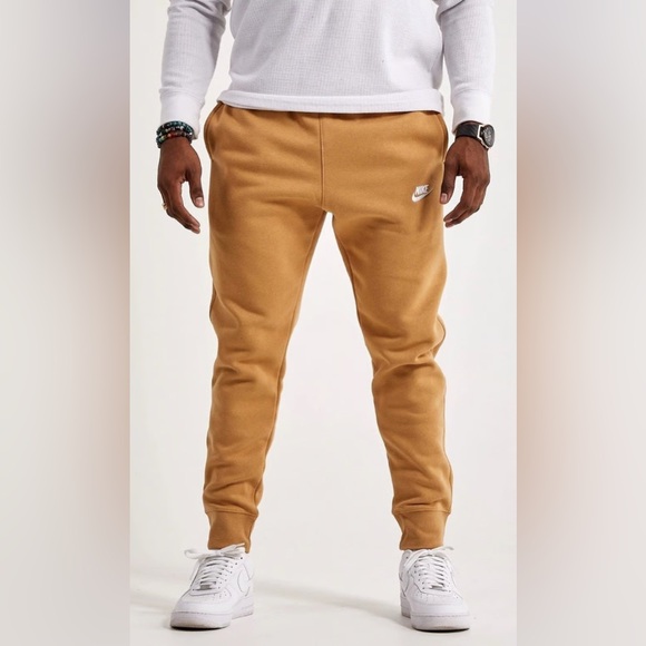 Nike Other - NWT [Nike] Sportswear Tapered Fleece Cargo Drawstring Jogger Sweatpants Men’s M